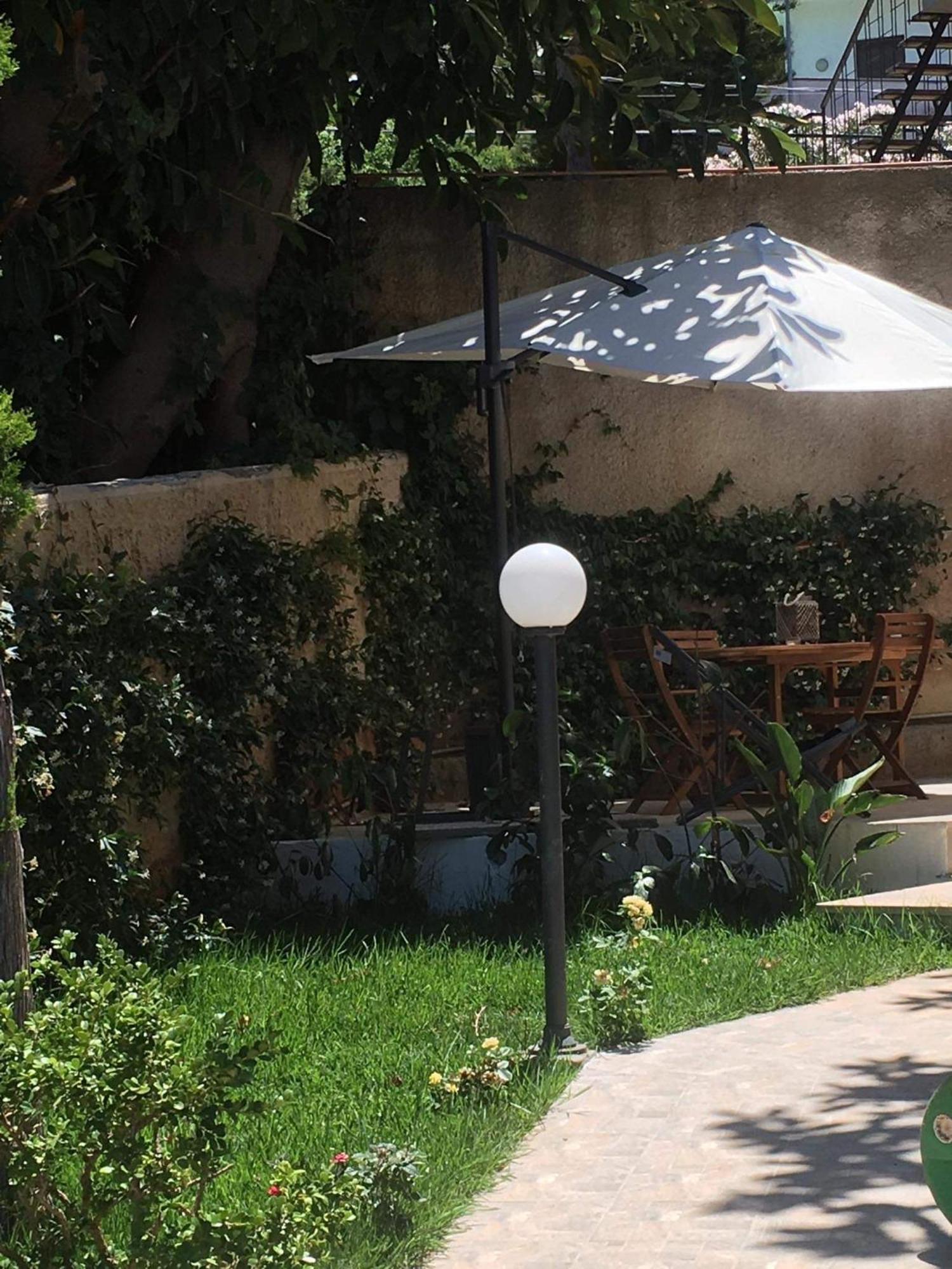 Residenza Don Camillo Villa Mondello Room photo